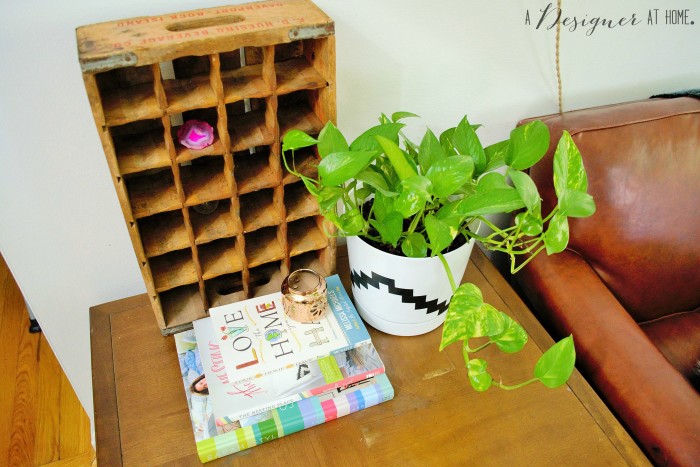 soda crate elevate the eye above the table and creates visual interest