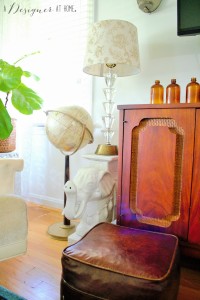 white elephant plant stand stacked lucite lamp, be still my heart!