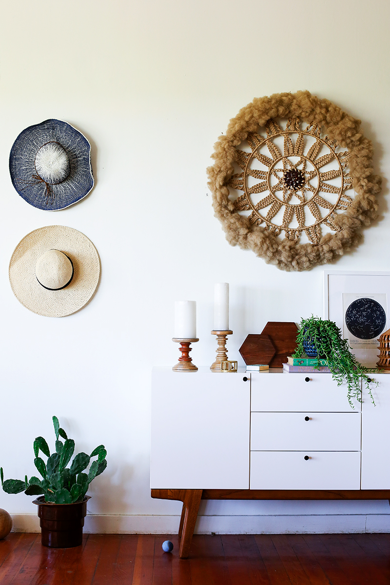 circular-wall-hanging-centered-over-dresser-design-sponge