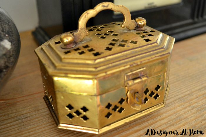 small-brass-chest-jewelry-incense-details