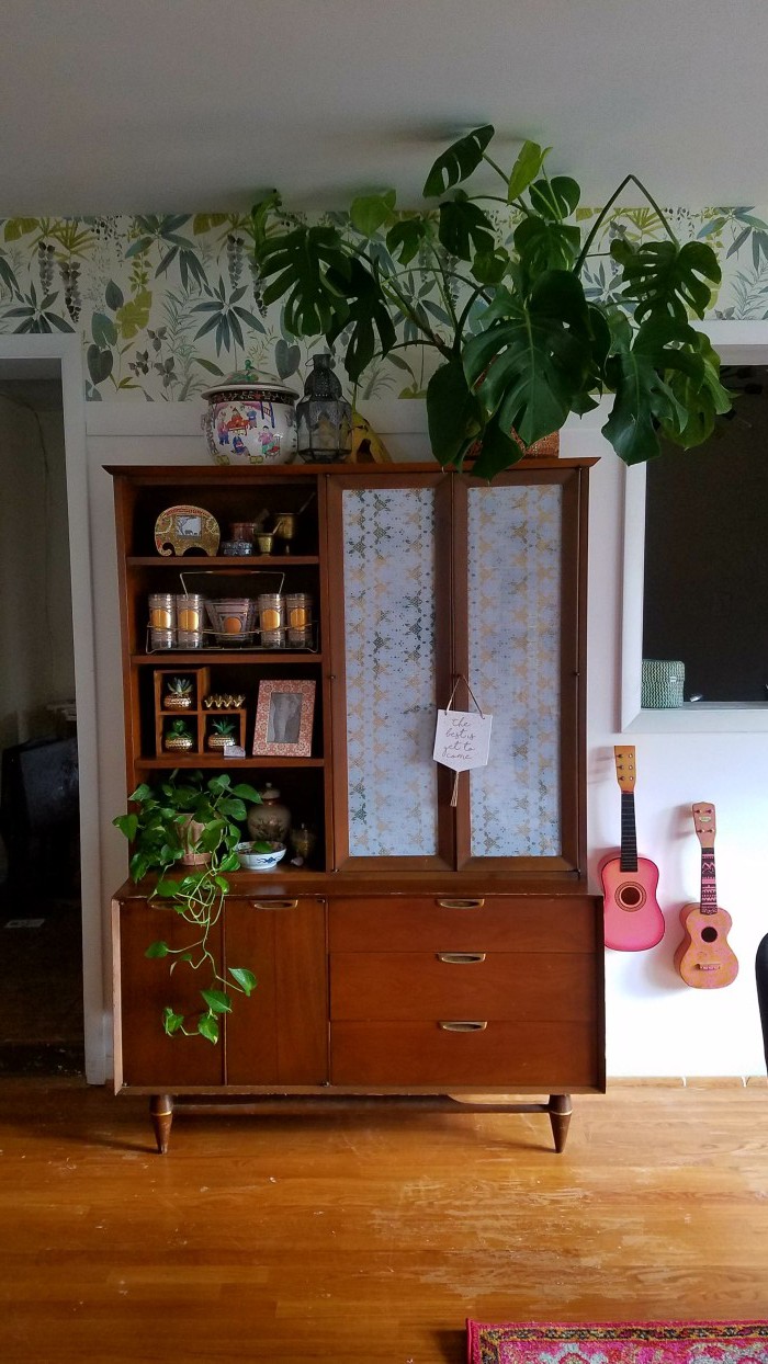 Mid Century Modern China Cabinet | Airy Bohemian Dining Room Decor | Cali Style