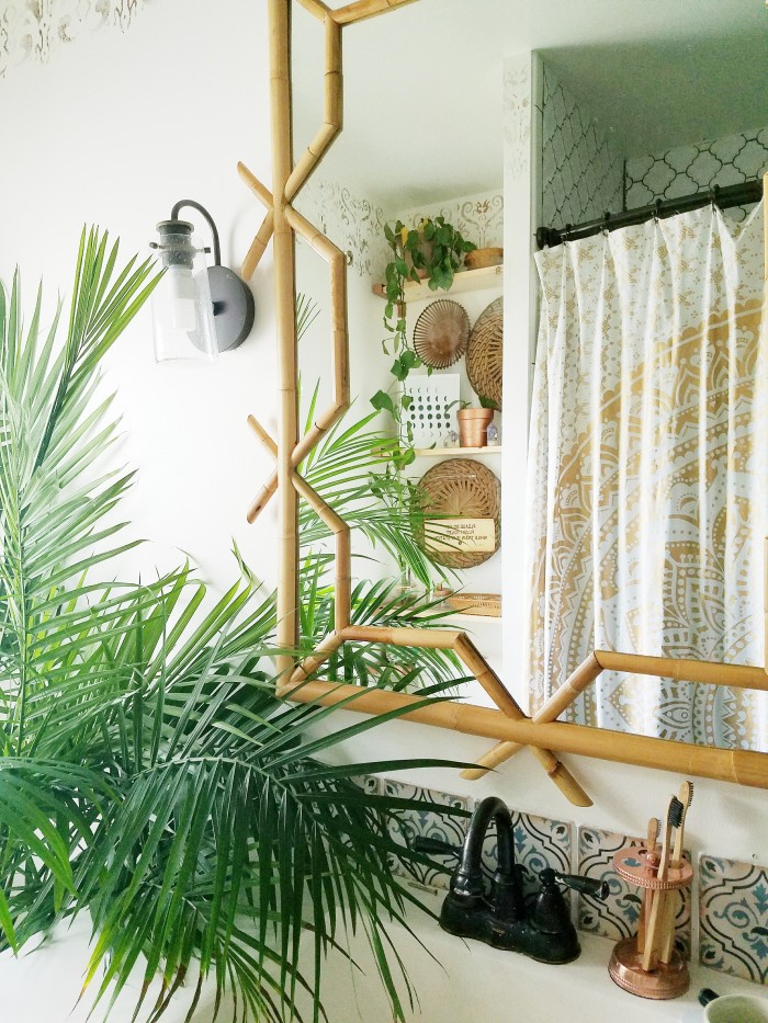 Rattan-Mirror-Hollywood-regency-meets-bohemian-style