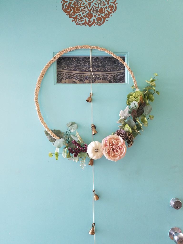 Modern Scandi Boho Fall Wreath - Tutorial via adesignerathome @thebohoabode