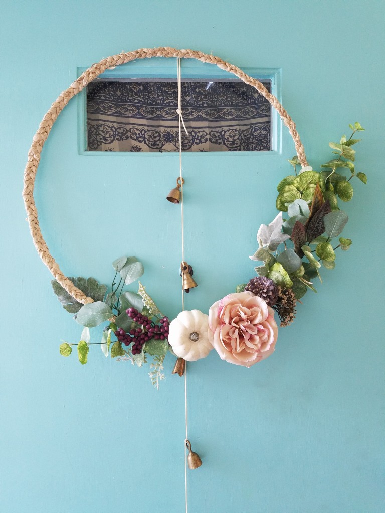 Modern Scandi Boho Fall Wreath - Tutorial via adesignerathome @thebohoabode