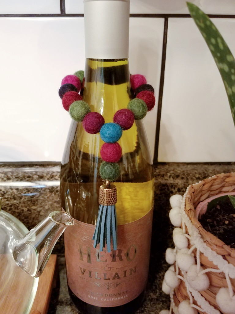 DIY Hostess Bottled Gift Felt and Tassel Charm tutorial