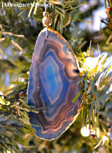 how to make a dark blue agate slice ornament with gold leaf edge